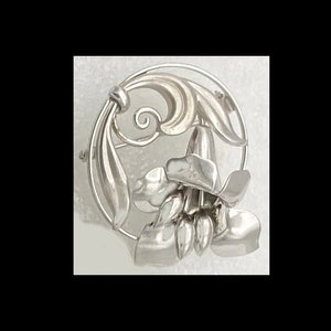 Floral 3 Dimensional Sterling Silver Brooch Signed &quot;BB&quot;