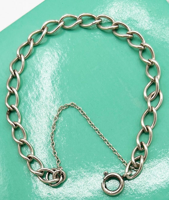 Sterling Silver single loop Charm Bracelet Vintag… - image 5
