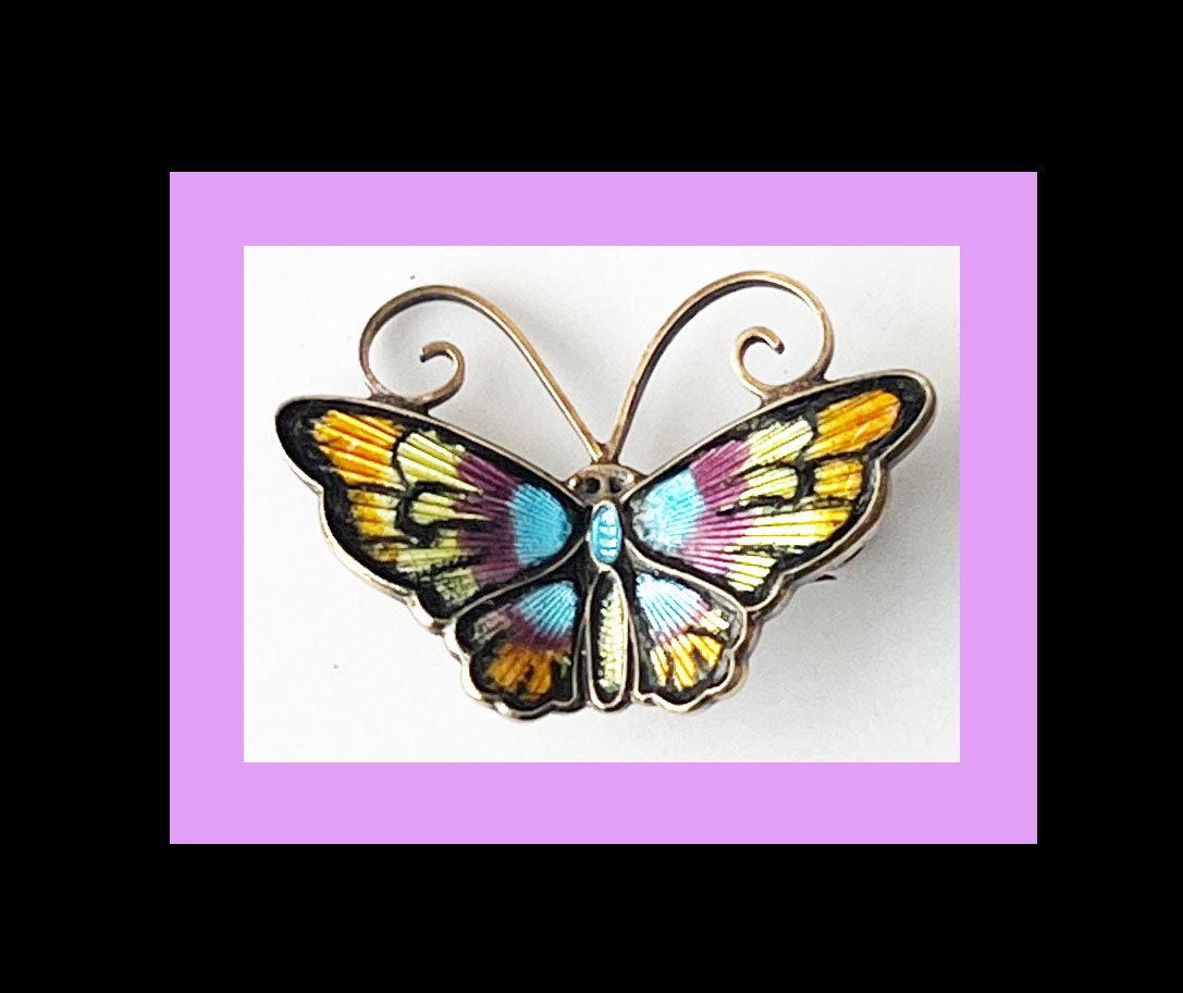 pins pin badge pin's metal avec pince papillon araignee ref2