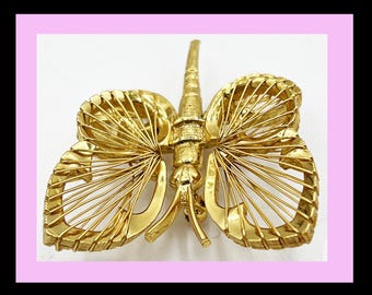 Vintage Monet Gold-tone Butterfly Brooch - Textured Wirework Insect Pin, Mid-Century Modern Figural