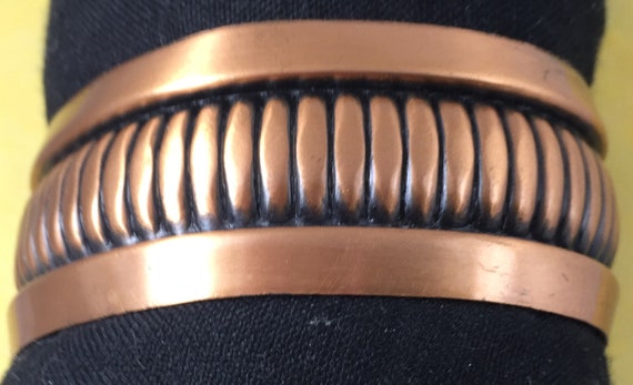 Vintage Solid Copper  Wide Ribbed Cuff Bracelet m… - image 4