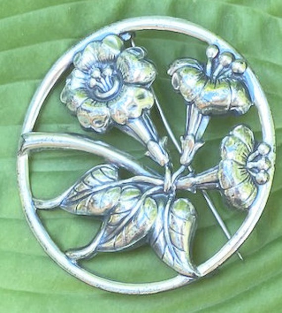 Danecraft Vintage Circle Floral Brooch Signed. RE… - image 9