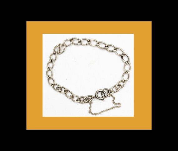 Sterling Silver single loop Charm Bracelet Vintag… - image 1