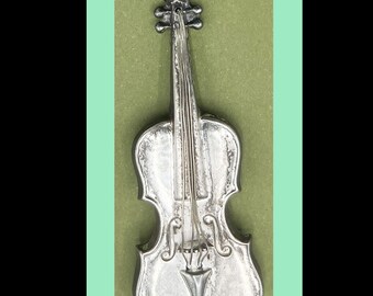 Lang Vintage Sterling Silver Figural  Violin pin brooch