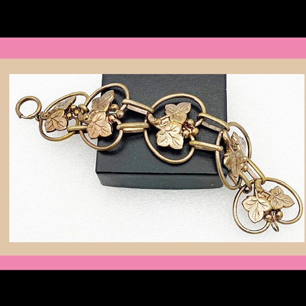 Vintage Brass Art Nouveau Heart and Leaf Link Bracelet