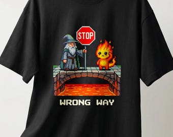 Camiseta de calle holgada con diseño de criatura de fuego y mago pixel art de Wrong Way