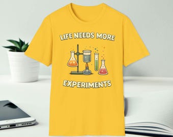 Camiseta "A Vida Precisa de Mais Experimentos" | Camiseta com estampa científica para nerds e químicos