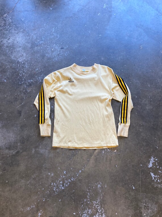 vintage yellow adidas sweatshirt