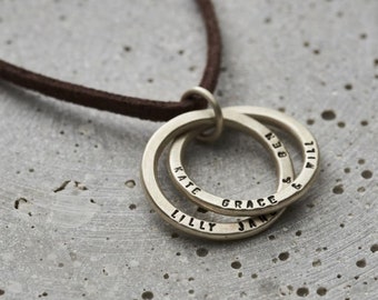 Personalised Men&#39;s Silver Interlinking Hoops Necklace With Leather Cord | birthday gift | handmade | Father&#39;s day gift