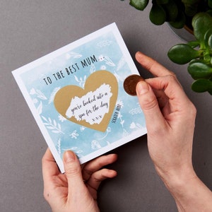 Carte à gratter personnalisée pour le cœur de la fête des mères|   | cadeau d’anniversaire parfait | | faits à la main cadeau pour les femmes