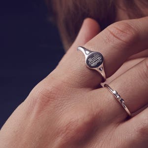 Personalised Monogrammed Signet Ring birthday gift Sterling Silver Signet Ring handmade gift for women Modern signet Ring image 4