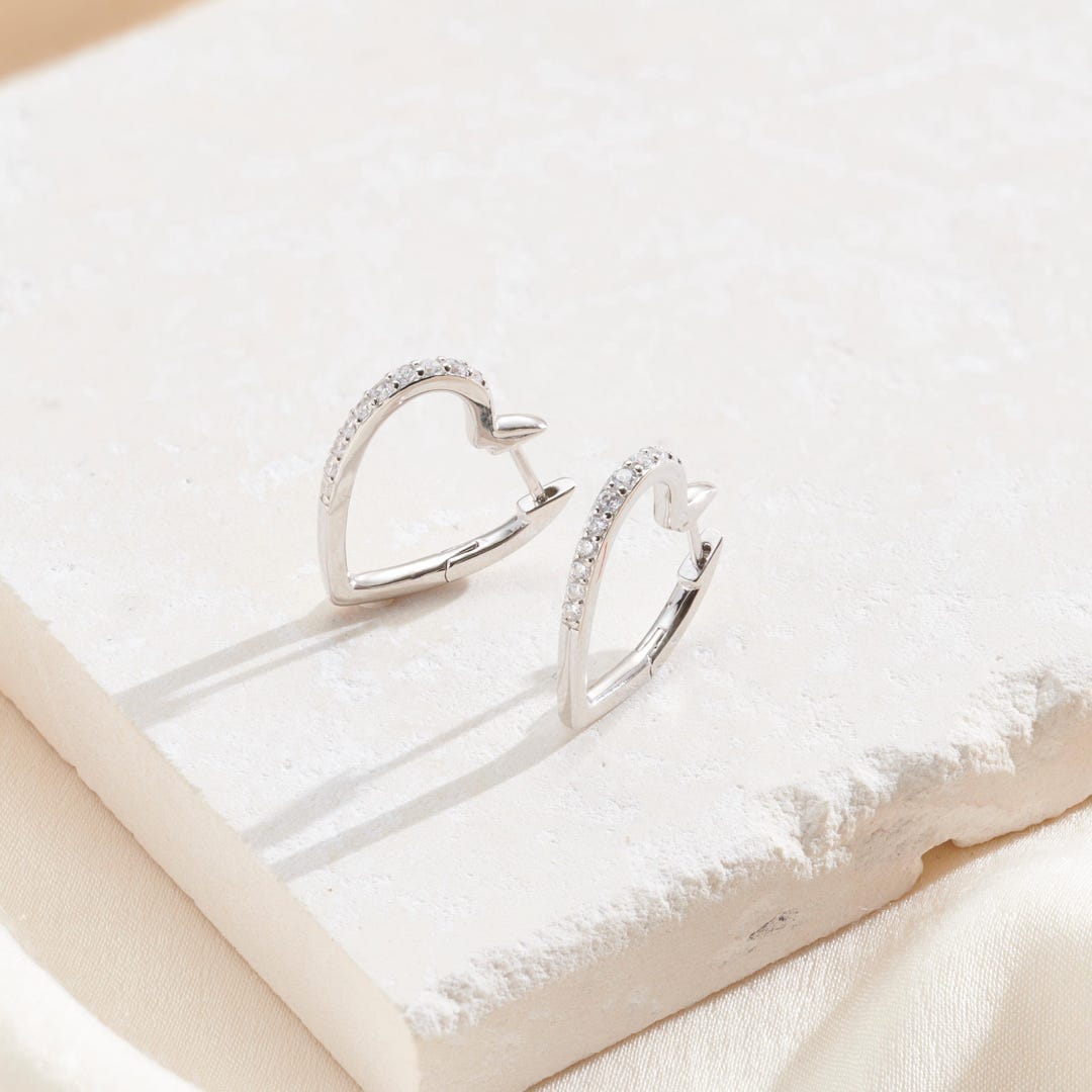 ESME HEART CZ HOOP & CHARM EARRING CZ