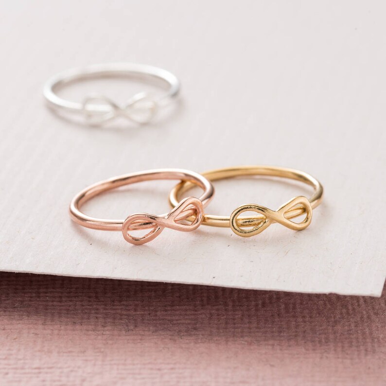 Mini Infinity Ring