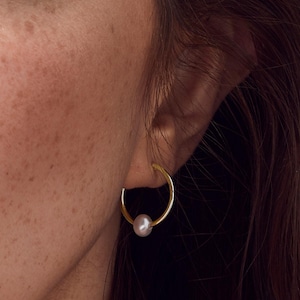 9ct Gold Pearl Hoop Earrings