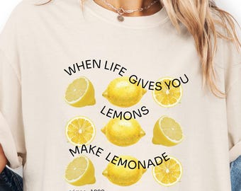 Camiseta retro vintage «Cuando la vida te da limones» / Rodajas de limón, «Haz limonada», Afirmación positiva. 100% algodón. Unisex. 5 colores. Tallas XS-XL.