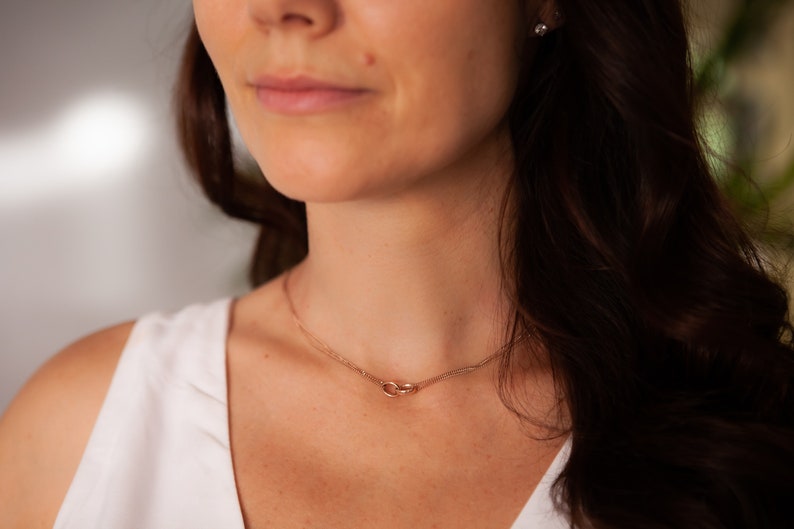 rose gold eternity collar