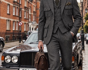 1920s Men's Grey herringbone Tweed 3 Piece Suit: Peaky Blinders Style Wool Suit | winter wedding suit | Hunting Suit