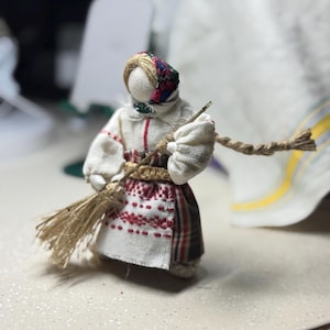 Handmade Motanka Doll: Slavic Good Luck Charm, Home Decor (12cm)