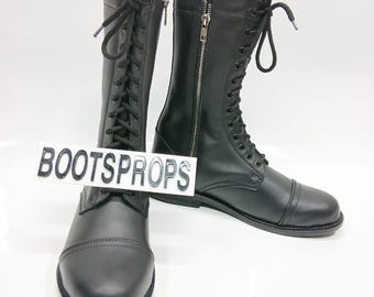 Botas altas de hombre con cordones, aspecto de cuero negro, cremallera lateral, ideales para disfraces de cosplay.