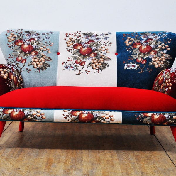 Gobelin Sofa -  fuchsia dream