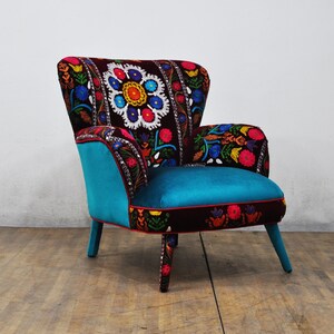 Suzani Armchair burgundy sky II image 2