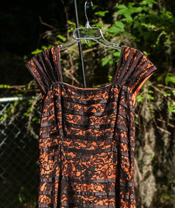 1930's Vintage Lace Dress