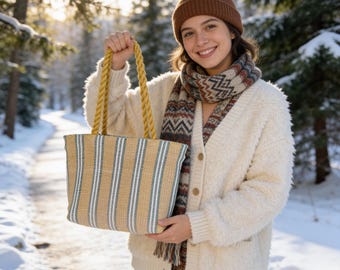 Borsa a tracolla all'uncinetto / Borsa tote boho fatta a mano con manici in corda