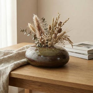 Japansk vas i keramik, liten Wabi sabi-vas, Zen-keramisk vas, Ikebana-vas, Kort bred blomvas, Låg keramikvas, Minivas i keramik