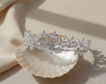Bridal crown white crystals, Bridal tiara silver, Rhinestone bridal headband, Silver wedding headband, Silver crystal crown