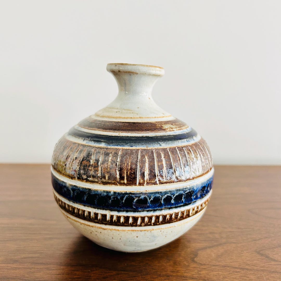 Vintage Studio Pottery Bud Vase Signed Stoneware Vase Earth Tone Glaze ...