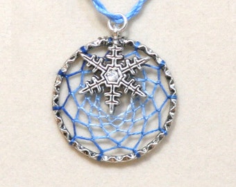 Dream Catcher Blue Snowflake Antiqued Silver Dreamcatcher Necklace Variegated