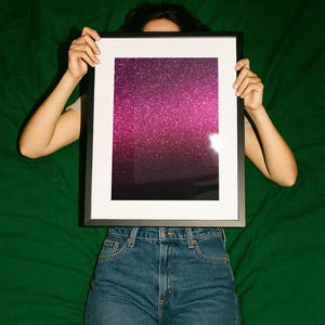 Pink Glitter Gradient Wall Art Print, Y2K Glam Sparkle Poster, Glitter Ombre Print, Hot Pink to Black Glam Decor for Bedroom, Vanity or Dorm