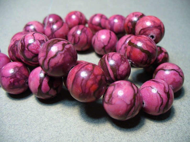 Web Jasper Beads Gemstone Raspberry Round 15-16mm image 1