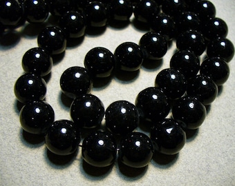 Glass Beads Black Round 10mm