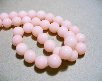 Jade Beads Round Light Pink 10MM