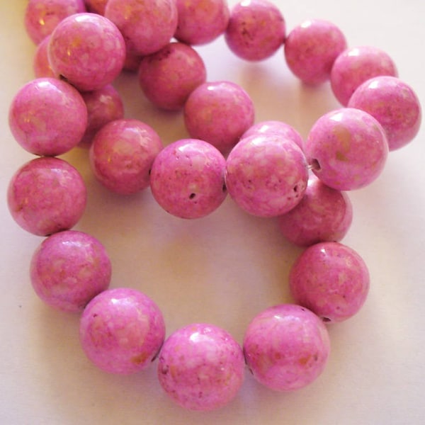 Fossil Beads Pink Round 10-11mm