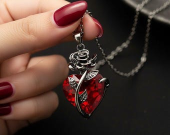 Collar gótico de corazón rojo para mujer, colgante anatómico de amor en tono plateado, joyería gótica Y2K, regalo romántico oscuro.