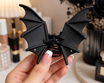 Gothic Haifischkrallen-Haarspange aus schwarzem Metall, Fledermausflügel, Y2K Alt Punk Haarschmuck, Vampir Goth Haarkralle für Frauen