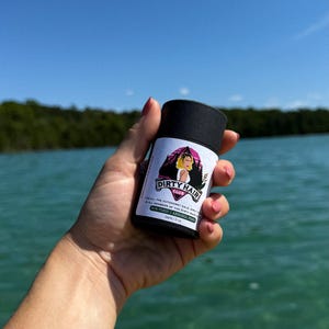 All Natural Dark Hair Dry Shampoo | Zero Waste | Non Aerosol | Compostable Tube | Non-Toxic Ingredients