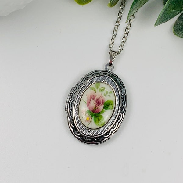 Vintage Pink Rose Cameo Antique Silver Locket Necklace