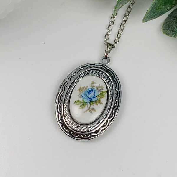 Vintage Blue Rose Cameo Antique Silver Locket Necklace