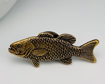 Gold ~ Smallmouth Bass ~ Tie Tack ~ FG086TT Gold ~ Smallmouth Bass ~ Tie Tack ~ FG086TT
