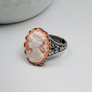 Vintage Pink and White Lady Cameo Adjustable Ring