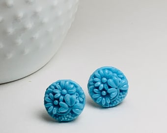 Wildflowers Vintage Baby Blue Daisy Flower Stud Earrings