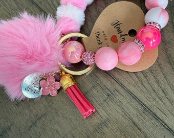 Handmade Beaded Keychain Bracelet: Stylish Wristlet Key Accessory