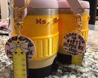 Op maat gemaakt 3D-geprint blikje Koozie | Geschikt voor blikken van 12 oz, regular, skinny en 16 oz | Lichtgewicht geïsoleerde houder | Klaar voor feest en cadeau