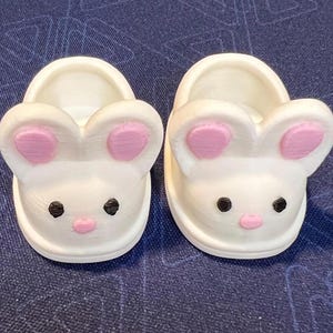 Bunny Slippers for Labubu Pink