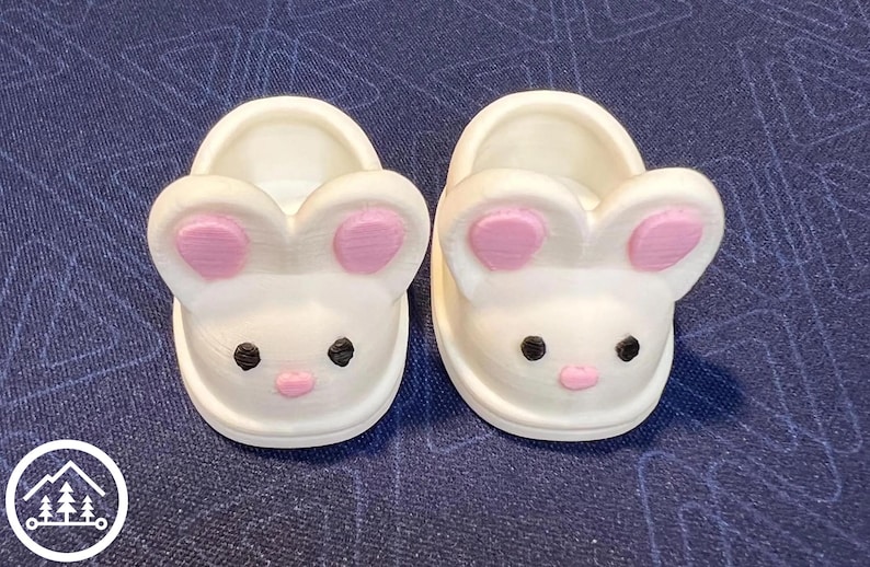 Bunny Slippers for Labubu Pink
