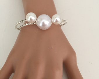 SALE,Bangle,Pearl Bracelet,Crystal earl Bracelet,white Pearl Bangle,silver cuff, Gift for her, Everyday use,Birthday gift,same day shipping