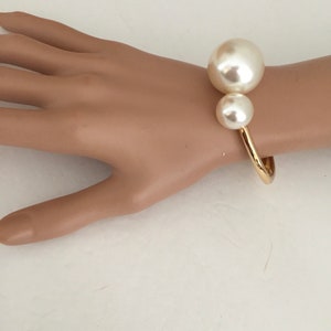 Bangle,Pearl Bracelet,Gold and pearl Bracelet Bangle,Gift for her, Everyday use,Birthday gift,same day shipping, Christmas gift